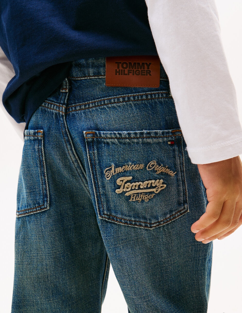 Jeans straight KB0KB09710-1BZ lavado obscuro para niño 4