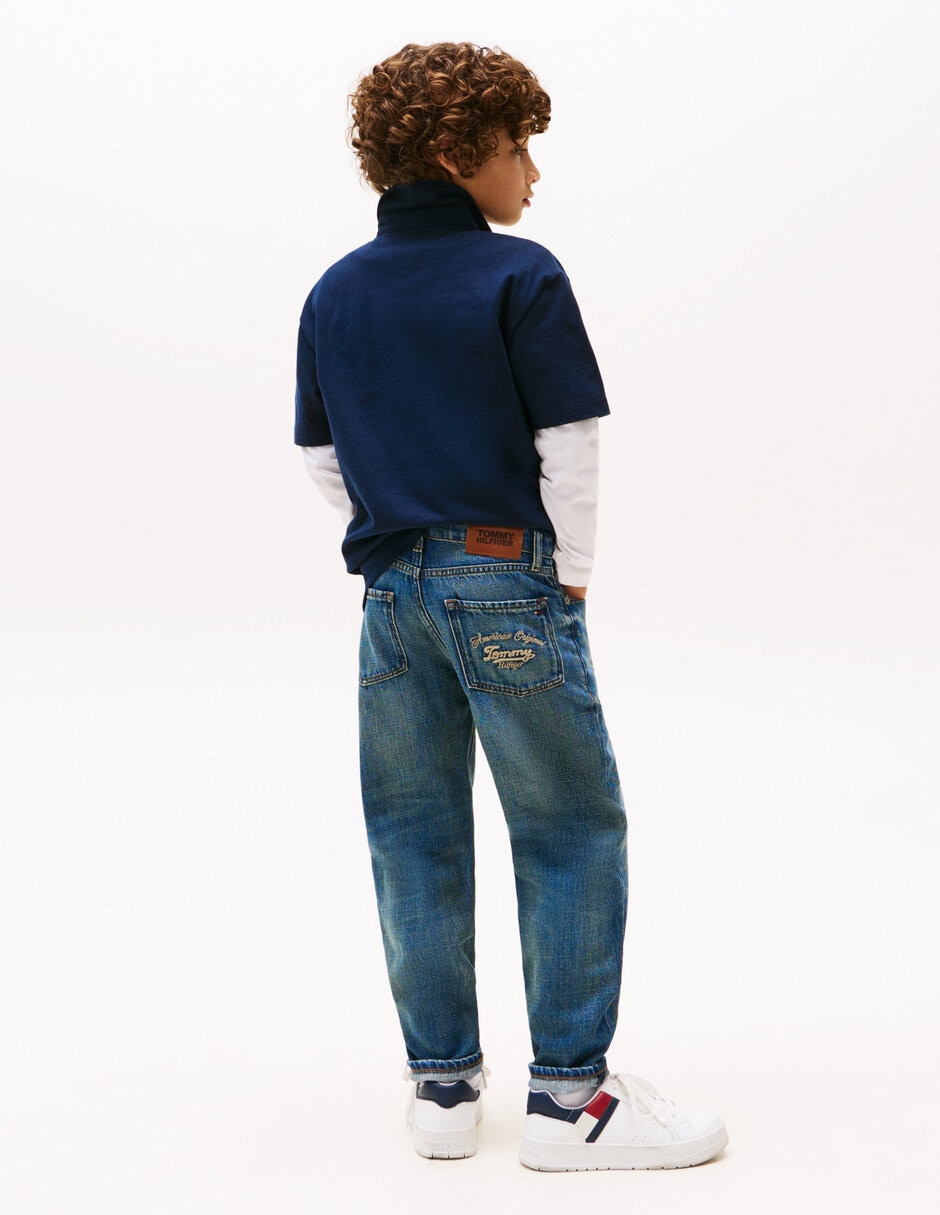 Jeans straight KB0KB09710-1BZ lavado obscuro para niño 5